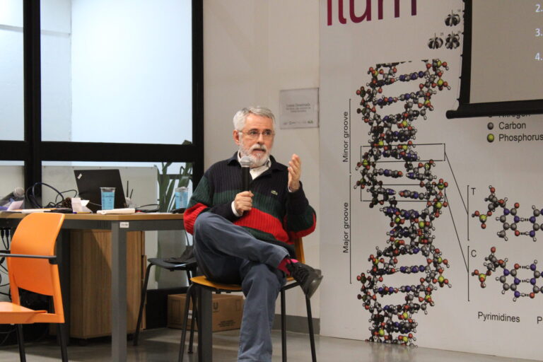luiz marques na palestra
